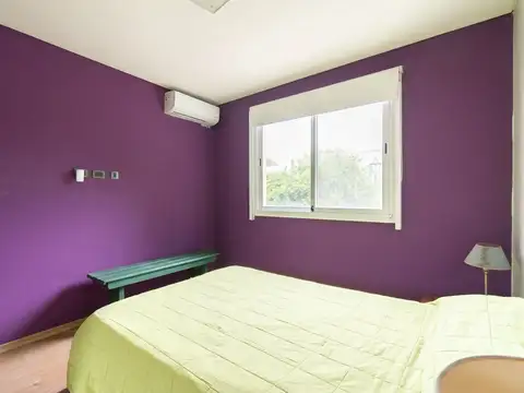 Casa 6 ambientes con 3 baños