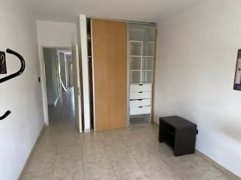 Departamento en Venta en Campana, USD 80.000