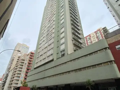 Corrientes 1500, Piso 7