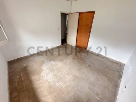 CASA 3 AMBIENTES C/PATIO Y PARRILLA, BARRIO FORTUNATO DE LA PLAZA, MAR DEL PLATA