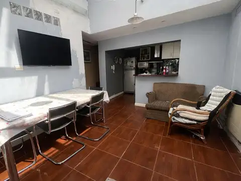 VENTA PH 2 DORMITORIOS + COMODIN CON QUINCHO, TERRAZA Y ASADOR EN PICHINCHA