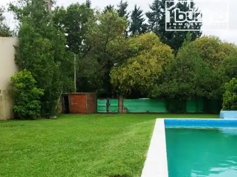 Casa en Alquiler en Funes, $ 1.700.000