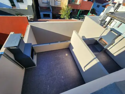 Depto Tipo Casa en Venta 1 año