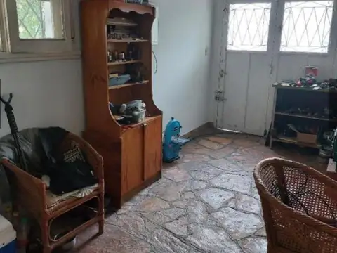 Casa en Venta en Moron, USD 105.000