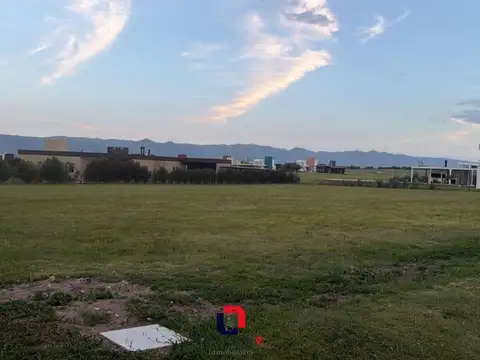 Terreno en Venta de 1083,0 m2