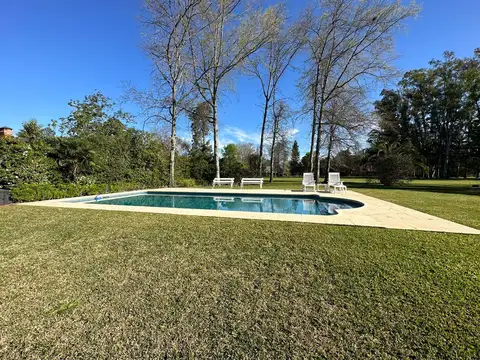 Casa en Venta en Las Praderas De Lujan, USD 220.000
