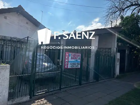 Casa en venta en José Mármol en José Mármol