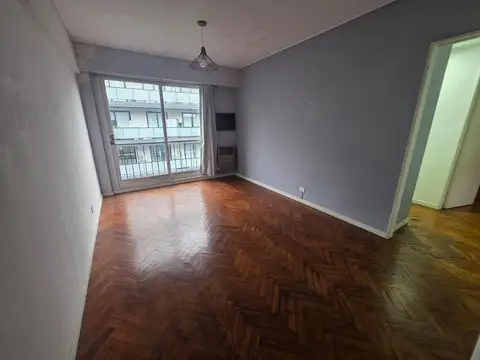 Departamento 3 ambientes al frente excelente ubicacion