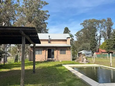 HERMOSA CASA QUINTA EN SAUCE VIEJO
