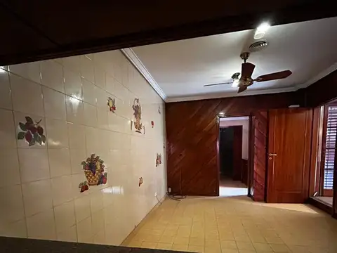 Depto Tipo Casa 4 ambientes con 2 baños