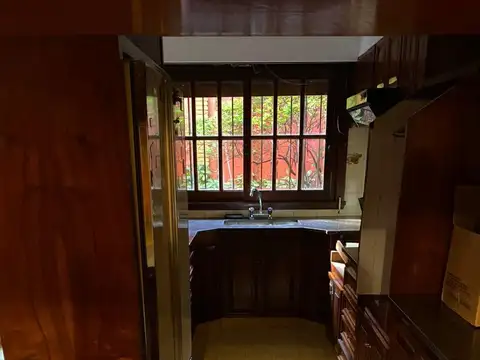 Depto Tipo Casa en Alquiler de 4 ambientes