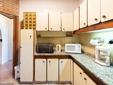 Depto Tipo Casa en Venta con 1 cocheras