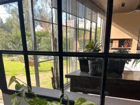 Casa de 4 Dormitorios - Country Club Aguadas, Funes