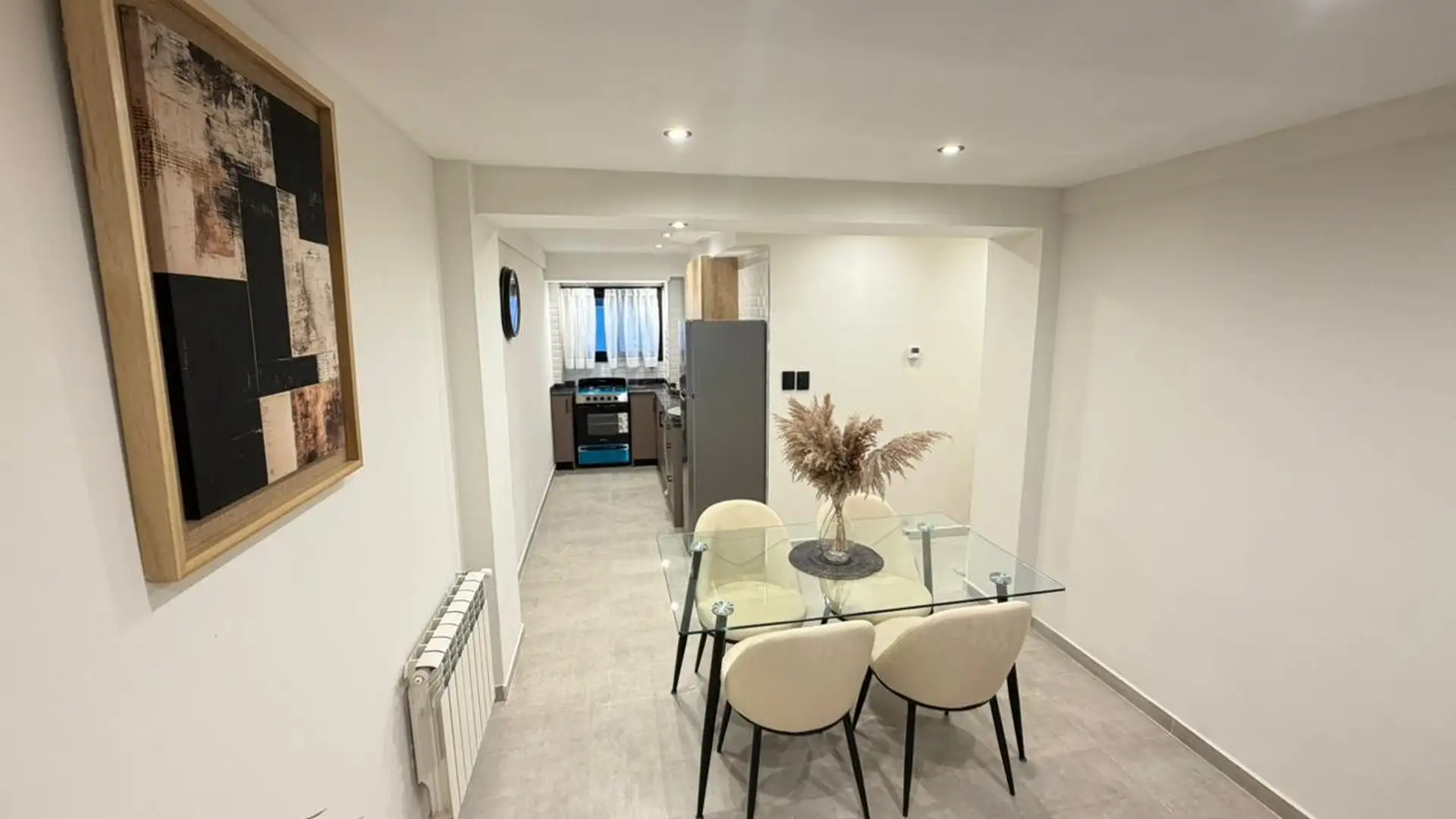 VENTA 3 AMBIENTES. SANTA FE 2300- BALCÓN A LA CALLE