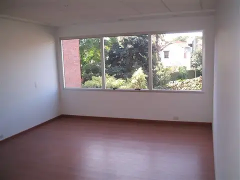 Av. del Libertador 15600, Piso 1CF