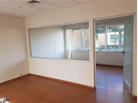 Excelente Semi Piso - 110 m2 - 2 Cocheras - 2 Baños - Kitchenette - Ascensor Vidriado - Vista al Parque