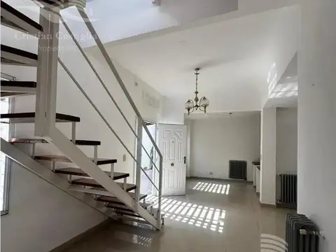 Depto Tipo Casa en Venta 20 años