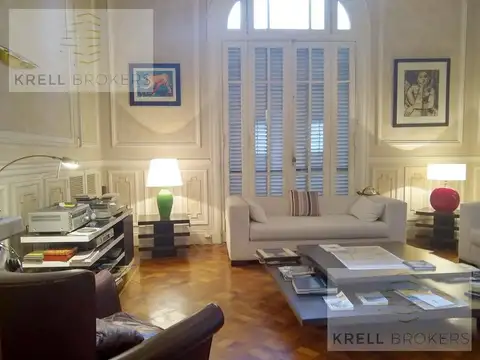 Casa 7 ambientes con 4 baños