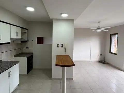 Departamento en Alquiler en Santo Tome, $ 500.000