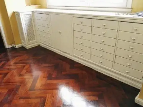 Avenida Belgrano 1300, Piso 7