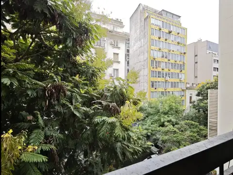 2 AMBIENTES ZONA CENTRO APTO PROFESIONAL O VIVIENDA