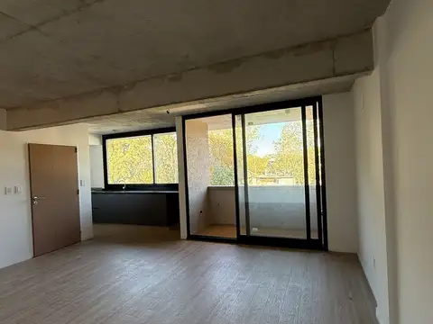 General Manuel Savio 2400, Piso 1