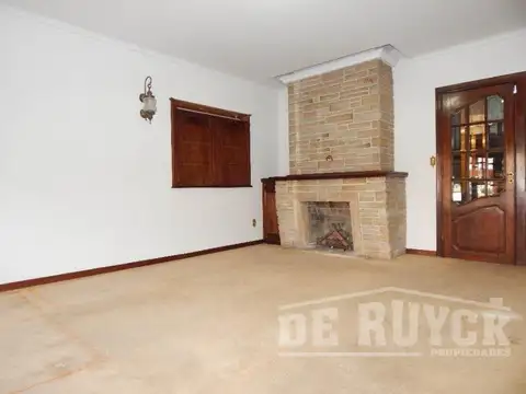 Casa en Venta en Quilmes, USD 210.000