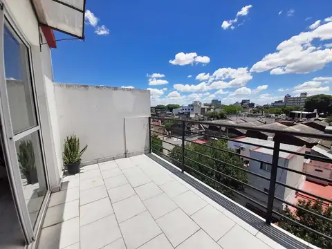 Alquiler departamento 2 ambientes con balcón