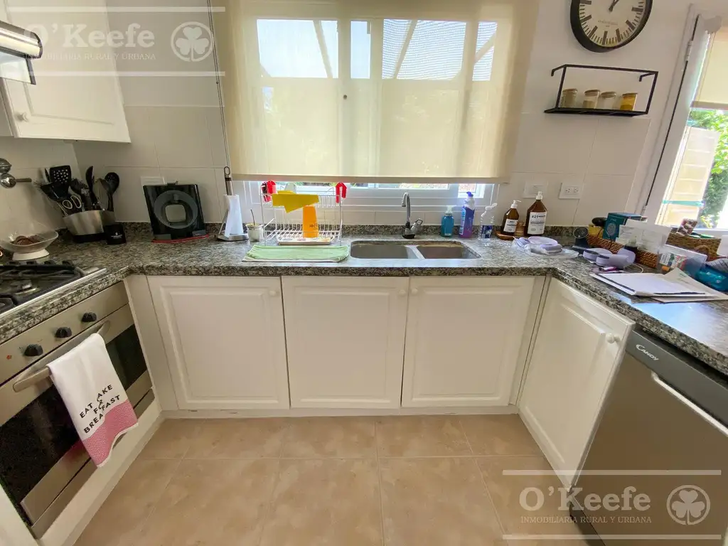 Casa en Venta - Abril Club De Campo