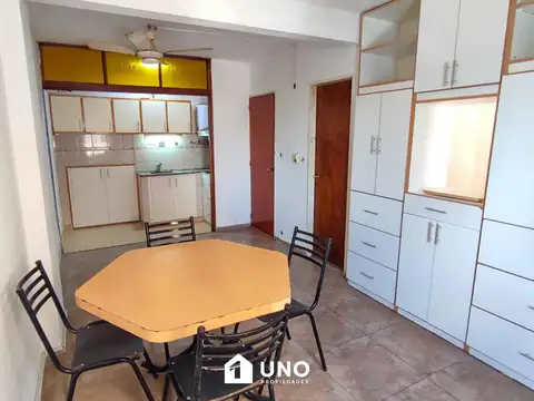 Pasco y Corrientes - Dpto Monoambiente.