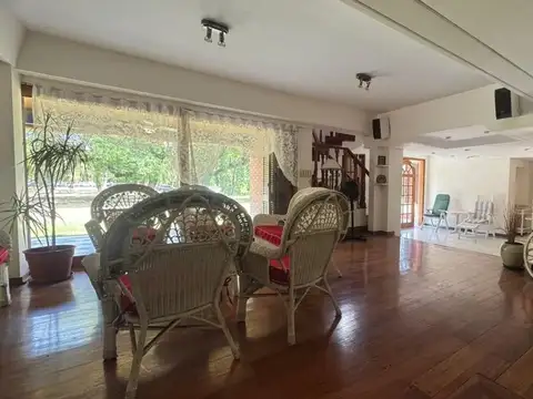 CASA  5 /6 AMB HEBRAICA PARRILLA  LOTE 1