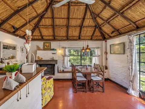 Casa 3 ambientes con 1 baño