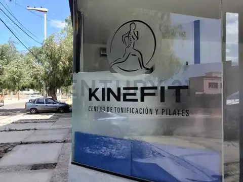 Dr Lemos 500, Piso 0