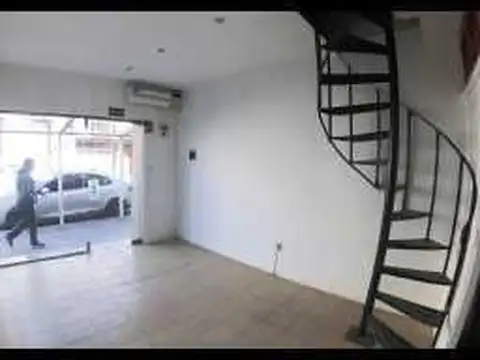PELLEGRINI E/ URQUIZA Y 25 DE MAYO