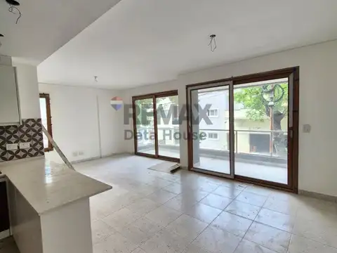 Venta Dpto 3 Amb. al frente Villa Pueyrredón