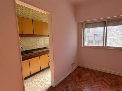 Ugarteche 3000, Piso 9