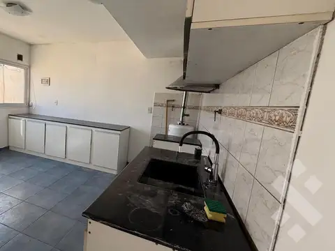 Depto Tipo Casa 2 ambientes con 1 baño
