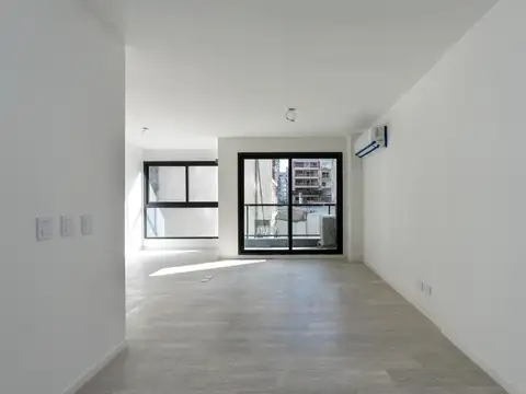 Avenida General Indalecio Chenaut 1700