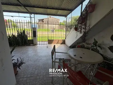 Depto Tipo Casa en Venta de 3 dormitorios