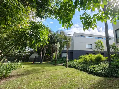 Depto Tipo Casa en Venta de 4 ambientes