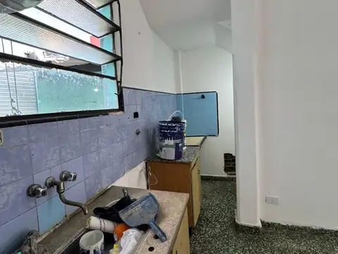 Depto Tipo Casa en Alquiler en Temperley, $ 400.000