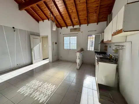 DEPARTAMENTO 2 AMBIENTES CON PATIO   EN ALQUILER   SAN JUSTO