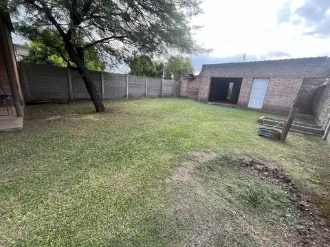 VENTA/CASA/AMPLIO TERRENO/NUEVO TORINO