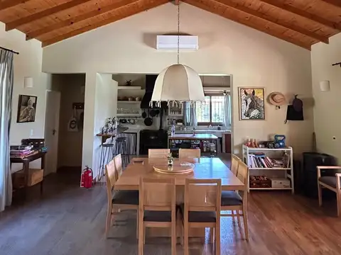 CHACRA 7 AMBIENTES EN VENTA HARAS EL MALACATE, EXALTACIÓN  DE LA CRUZ