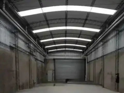 Galpon en Alquiler en Caseros, $ 2.900.000