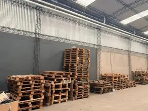 Galpon en Alquiler en Caseros, $ 2.900.000