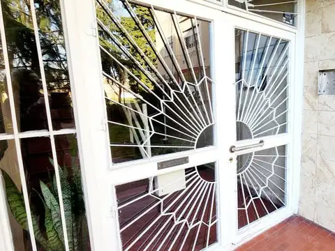 VENTA DEPARTAMENTO 2 AMB CLAYPOLE ESCUCHAN OFERTAS