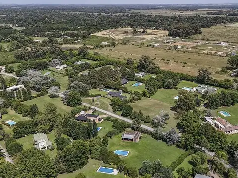 Oportunodad lote en venta en Chacras del Molino.