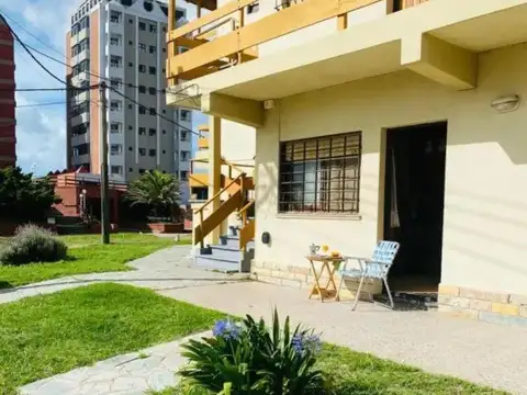 Departamento en venta - 2 Dormitorios 2 Baños - Villa Gesell