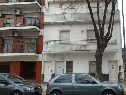 Depto Tipo Casa en Alquiler 60 años